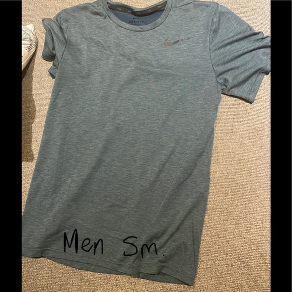 Men’s Nike Sweat Wicking Tee - Picture 1 of 1